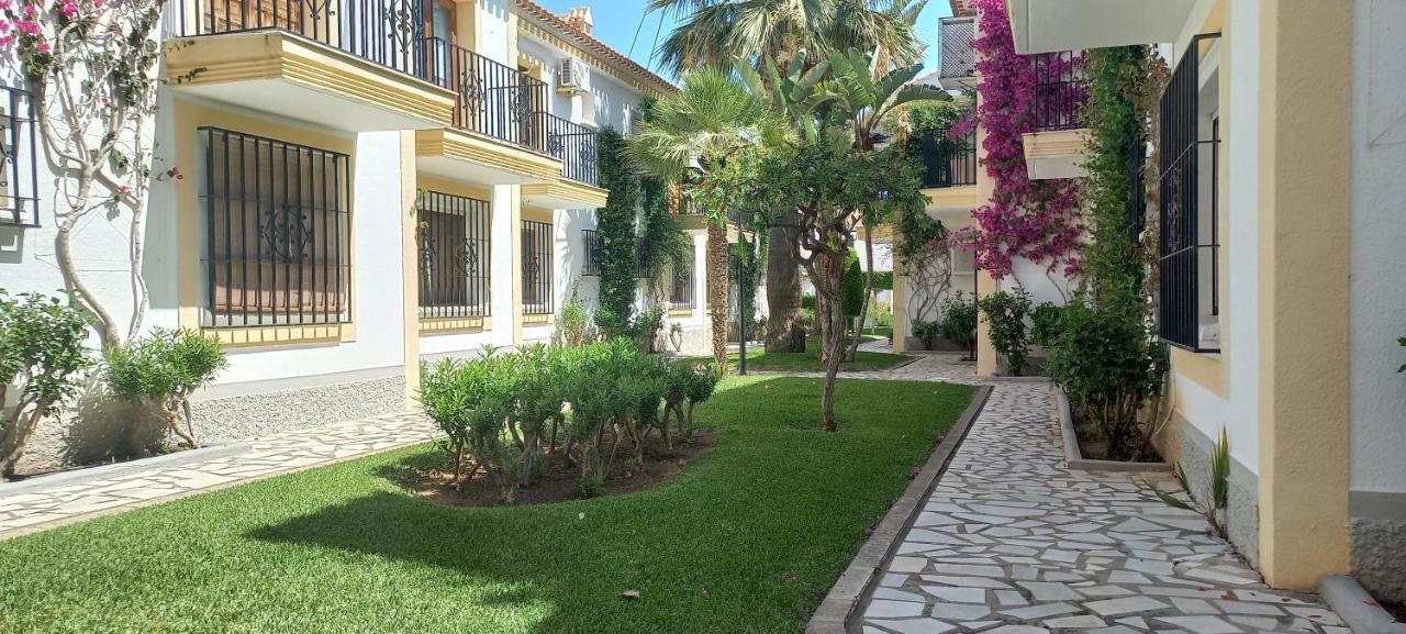 Apartamento Primera Linea De Playa Las Marinas Vera Ngoại thất bức ảnh