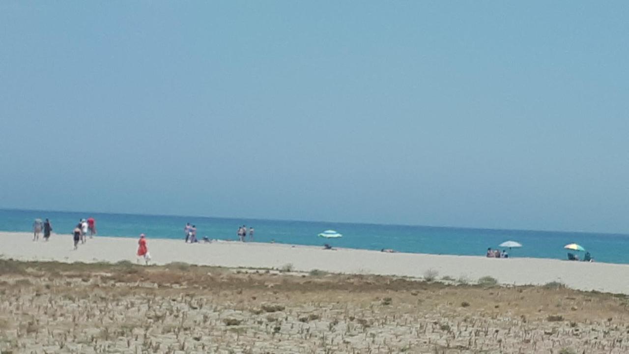 Apartamento Primera Linea De Playa Las Marinas Vera Ngoại thất bức ảnh