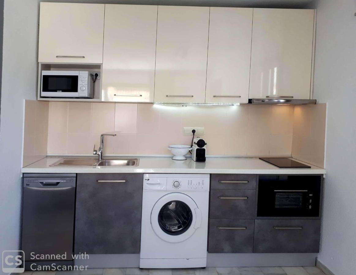 Apartamento Primera Linea De Playa Las Marinas Vera Ngoại thất bức ảnh
