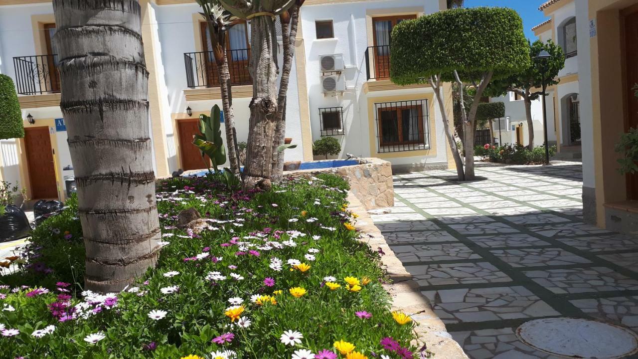 Apartamento Primera Linea De Playa Las Marinas Vera Ngoại thất bức ảnh